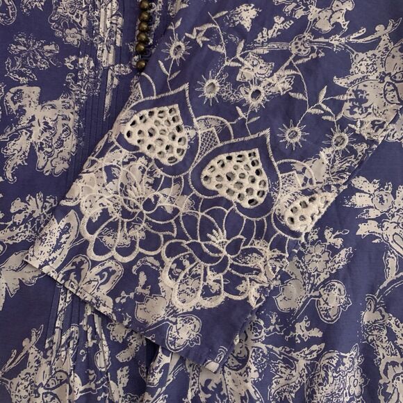 Soft Surroundings Top Women's Medium Peasant Pintuck Floral Embroidered Eyelet - Picture 4 of 8